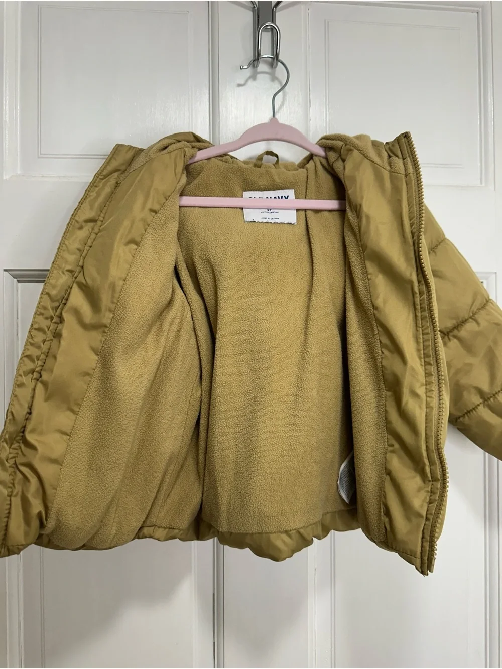 Old Navy Puffer Jacket in Woodwork Toddler Size 2T Hooded Water Resistant Tan